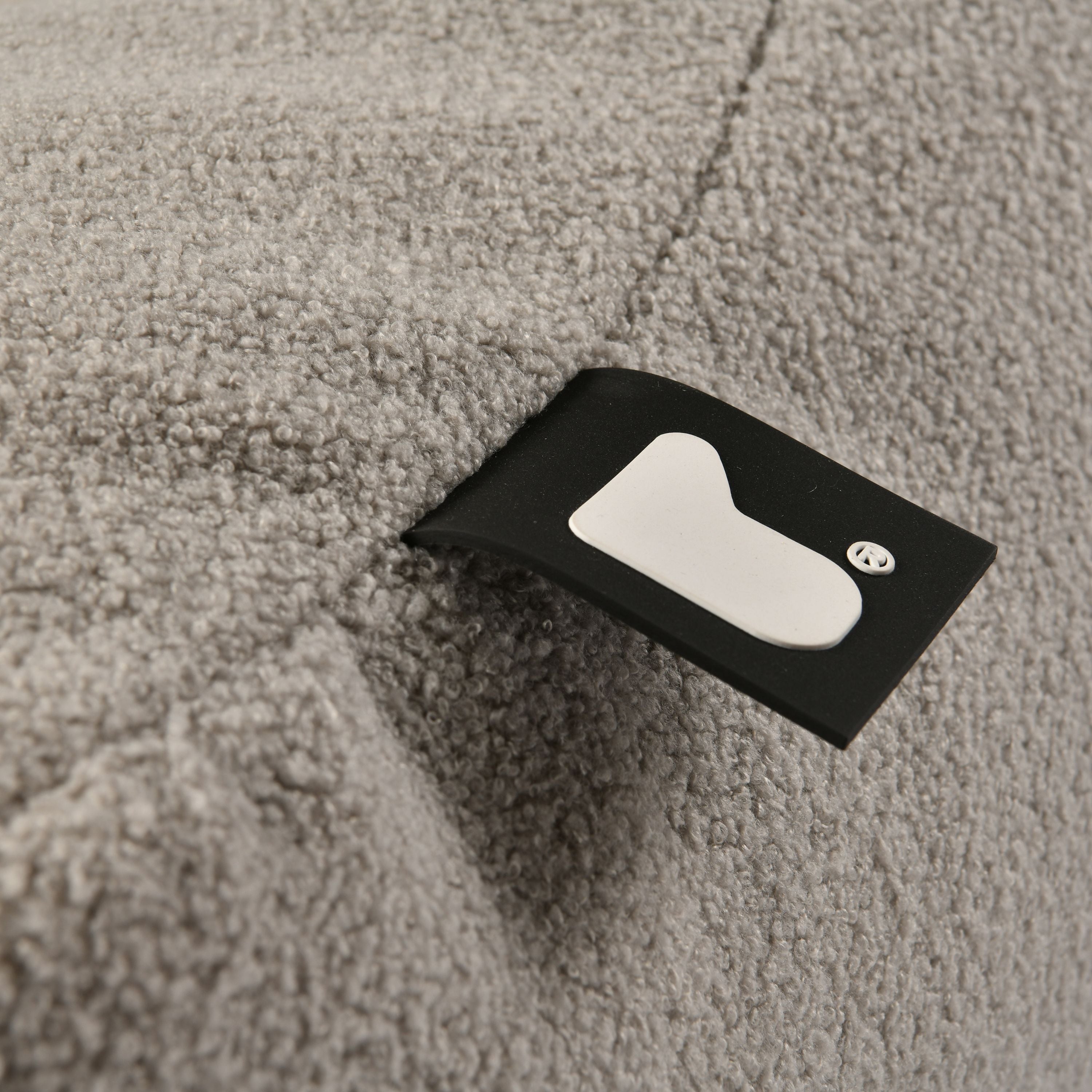 Extreme Lounging Mighty B-Bag Soft Grey Teddy Indoor